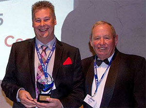 Avida Gold Coast's Chris Pippen (left) with Avida MD and founder Bruce Binns
